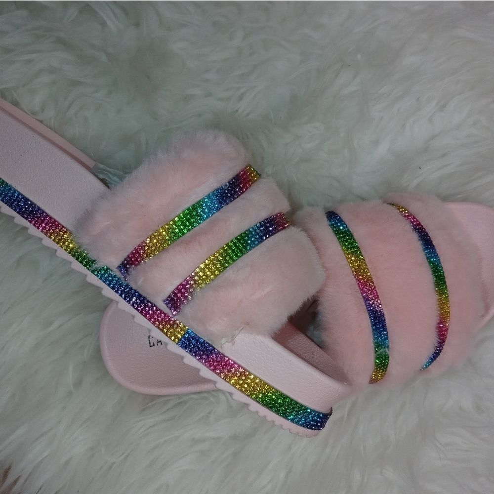 Pink fur slippers  